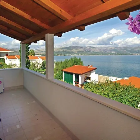 In Slatine With Sauna Trogir