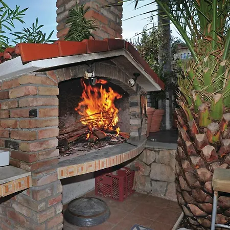 Nice Home In Slatine With Sauna * 特罗吉尔
