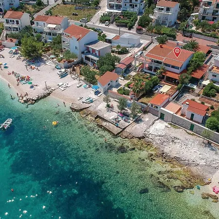 Amazing In Slatine With Sauna *